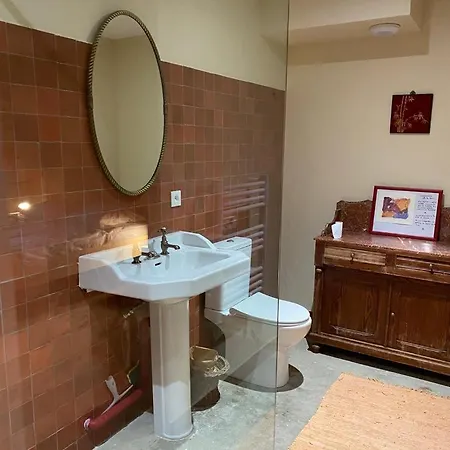 Damechouette Bed & Breakfast 3*