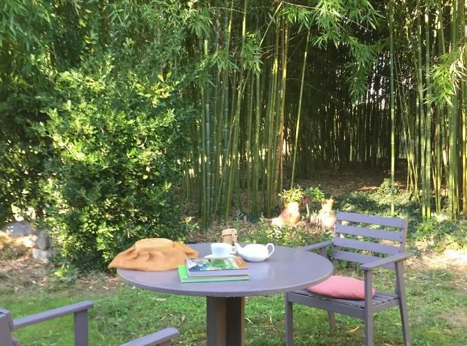 Nocleg ze śniadaniem Damechouette Pujols (Lot-et-Garonne)